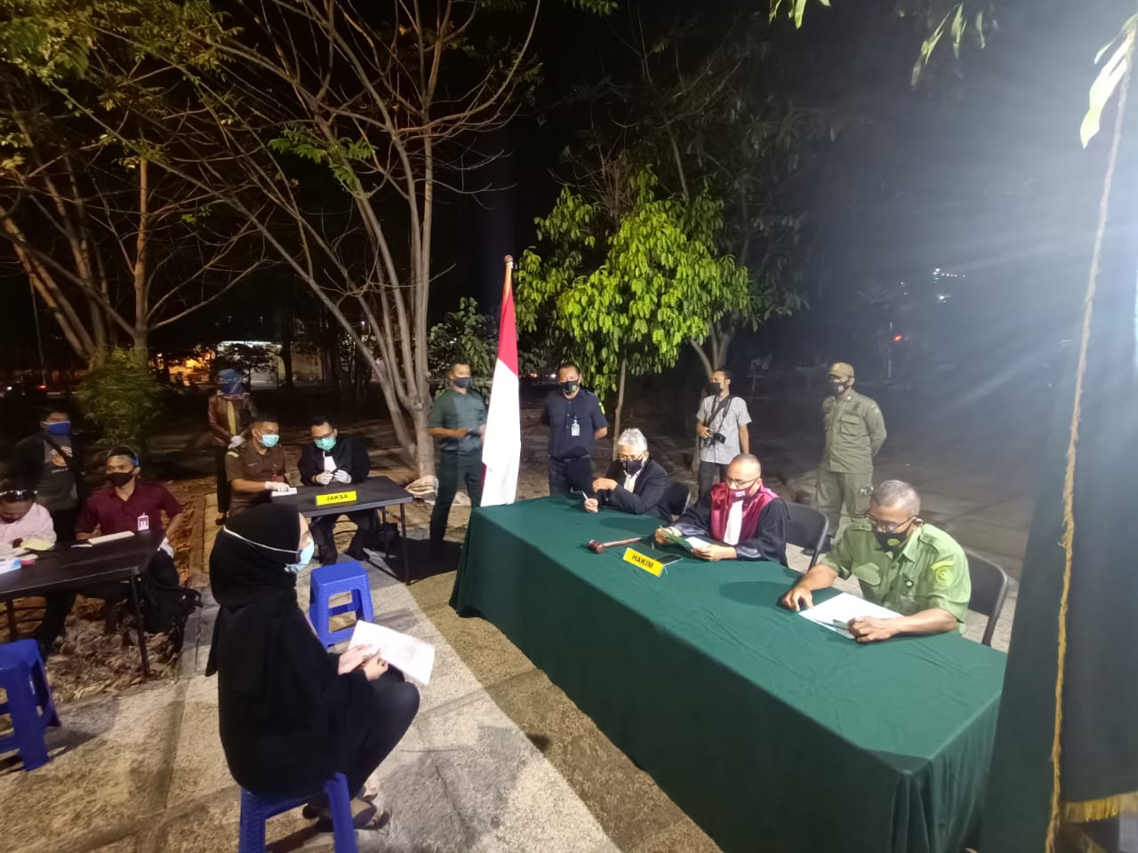GIAT SIDANG DITEMPAT PADA JAM MALAM
